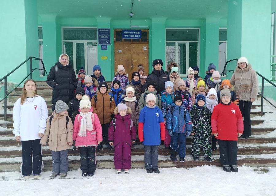 Профилактическая акция «Шагающий автобус»